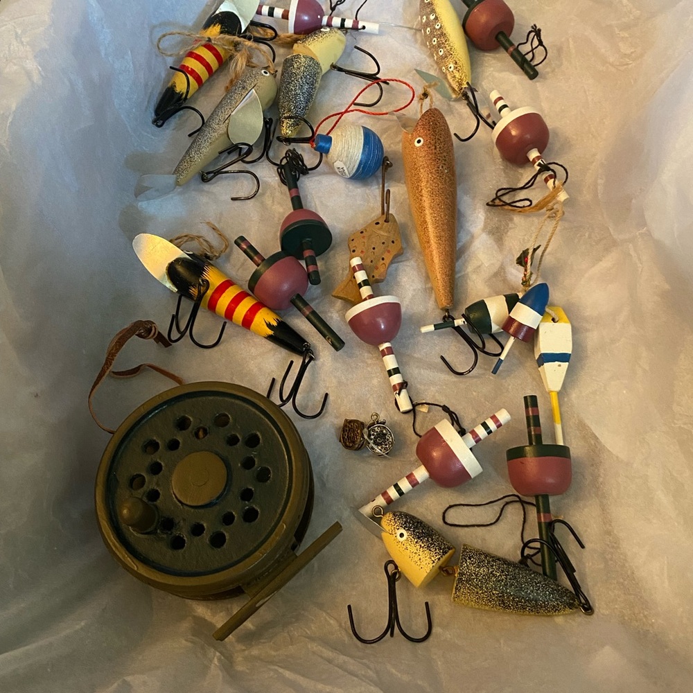 Vintage Fishing Lures and Reel Set